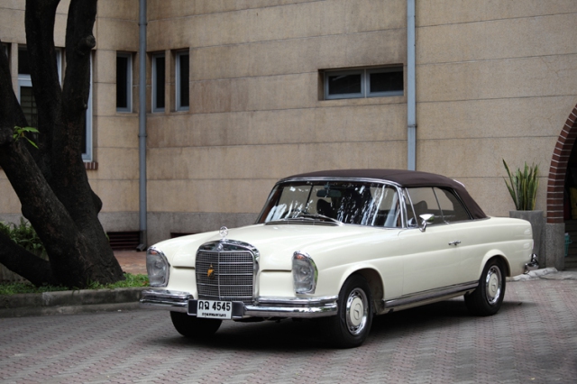 Mercedes-Benz 280SE Cabriolet