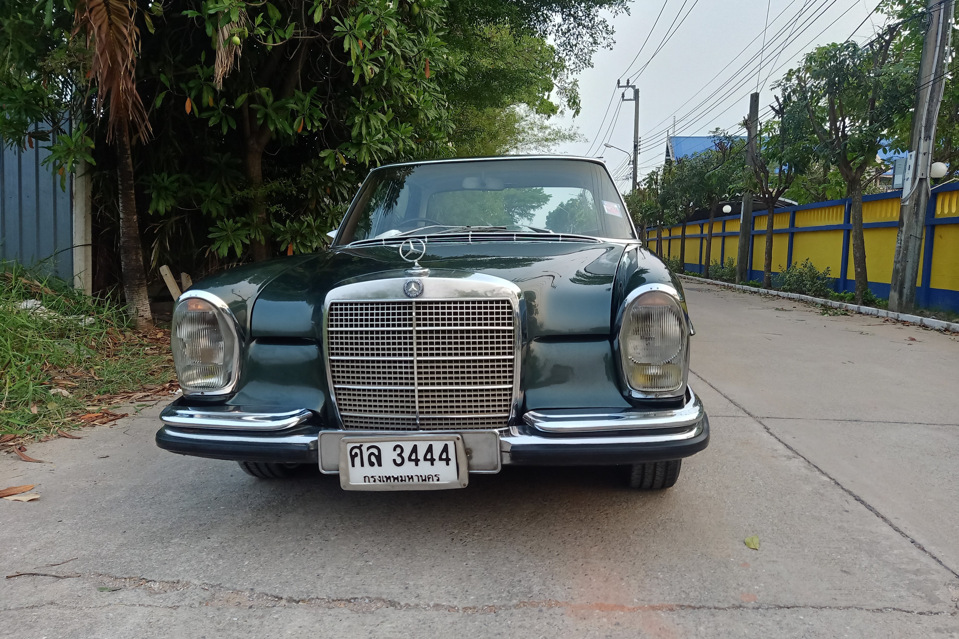 MERCEDES-BENZ W108 